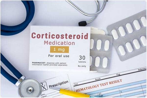 Điều trị viêm bao quy đầu uống thuốc gì corticosteroid